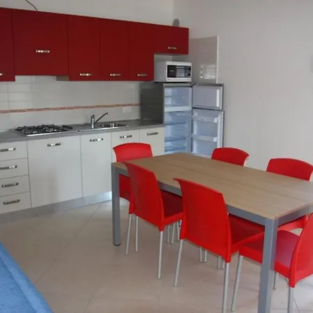 Three-bedroom 500 Metres From The - By Beahost * Bibione